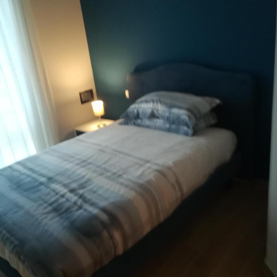 V I P Suites Cielo Stellato On Concordia Sea Салерно Екстериор снимка