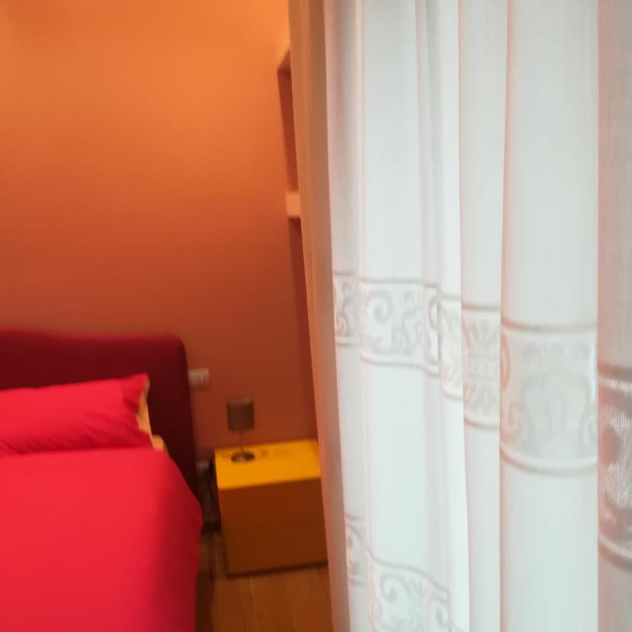 V I P Suites Cielo Stellato On Concordia Sea Салерно Екстериор снимка